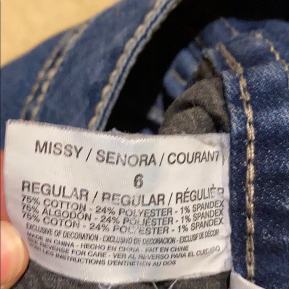Nine West Indigo Jeans - Picture 14 of 16